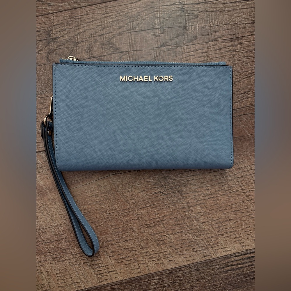 Michael Kors Blue Wristlet